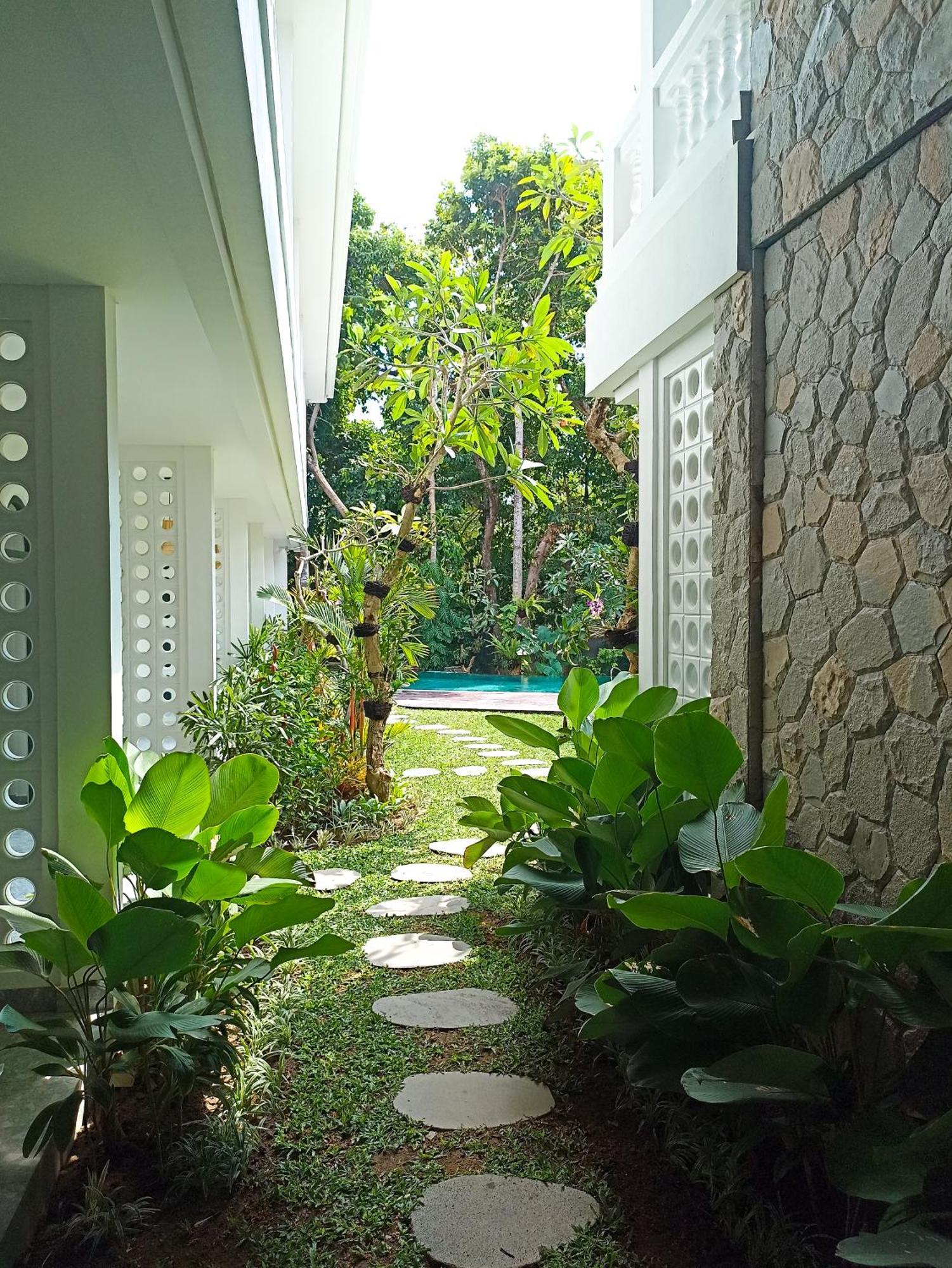 Casa De Ozora Hotel Munggu Ngoại thất bức ảnh